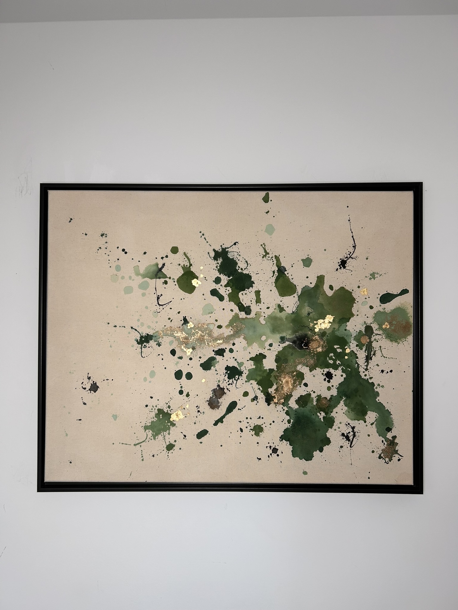 Waldbaden, 2024, Acryl und Gold auf roher Baumwollleinwand, Ansicht 2